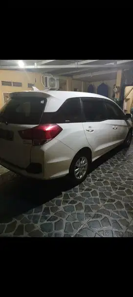 Honda Mobilio 2015 Bensin