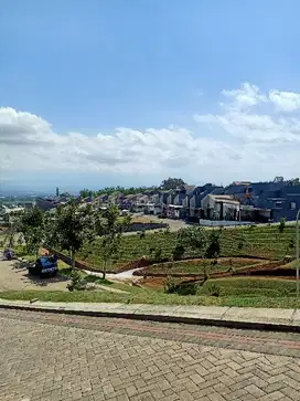 Dijual Rumah di Pegunungan Malang