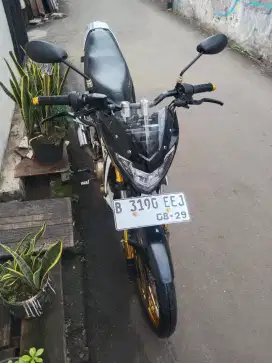 Satria f 2014 modif tipis tipis