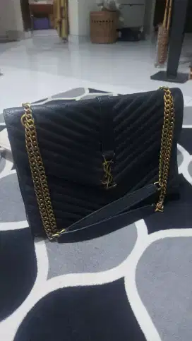 Tas wanita YSL bagus