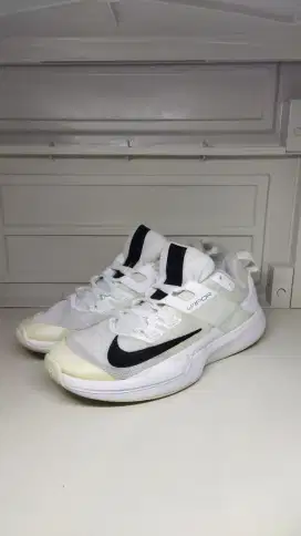 SEPATU NIKE SIZE 41