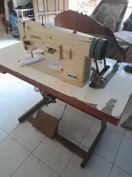 Mesin bordir merk JUKI