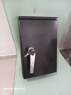Panel box besi kondisi blm pakai