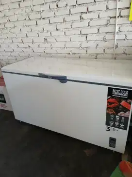 DIJUAL FREEZER Untuk Usaha Baru Blm pernah dipakai