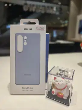 Samsung Galaxy S25 Ultra Silicone Case.