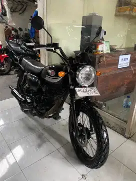 W 175 thn 2019 cash. /Kredit Bali dharma motor.