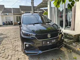 Over Kredit Suzuki Ertiga Sport M/T 2021 Hitam Mulus Pajak Panjang