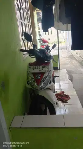 YAMAHA XEON 2012 KOMPLIT
