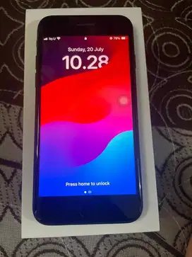 Iphone SE 2020 128GB (ex distributor indonesia)