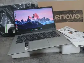 Laptop Lenovo Slim 3 Fullset