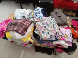 Baju anak perempuan dan laki unisex preloved take all