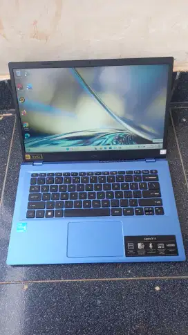 Laptop acer core i3 n305/gen12