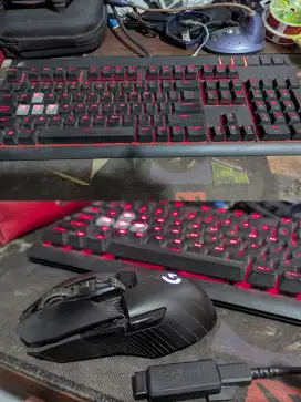 Keyboard Mouse Set Logitech G900 dan Corsair Strafe Red Switch