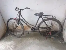 Sepeda jadul ontel