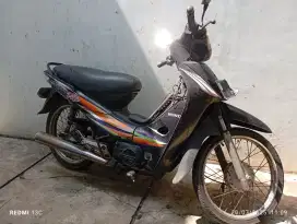 Sepeda motor Honda Supra Fit