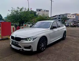 BMW 320i Sport N20 2015 km 22rb