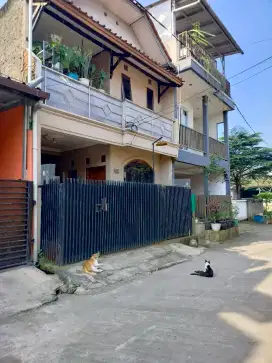 RUMAH GBI 2LANTAI HARGA 550JT NEGO