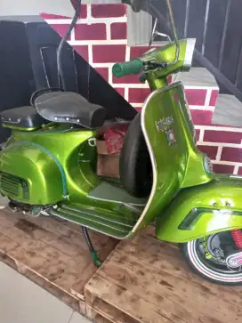 Vespa Bajaj Deluxe th 80