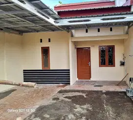 RUMAH MURAH JL DG TATA 3 DKT KAMPUS UNM MALLENGKERI