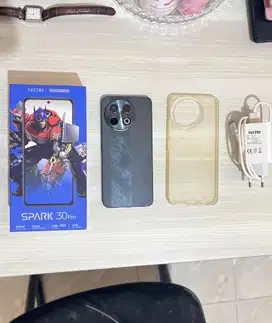 TECNO SPARK 30 PRO 8+8/256 FULLSET GARANSI ON PANJANG