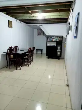 Rumah 2 lantai Perumnas Depok 1