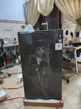Kulkas Polytron