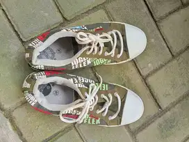 Sepatu Joger Ori 41 no Box (preloved)