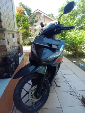 Motor Vario 125 Tahun 2015