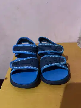 sendal anak adidas