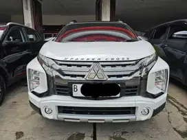 Mitsubishi Xpander Cross Premium At [ Matic ] 2020 Putih Km 57 Ribuan