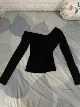 Baju One Shoulder