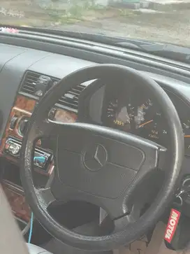 Mercedes-Benz C200 1996 Bensin