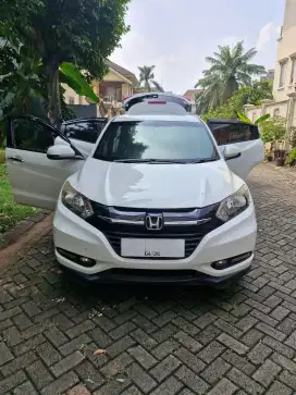 Honda hrv 2015 1500 , 99k km, pribadi