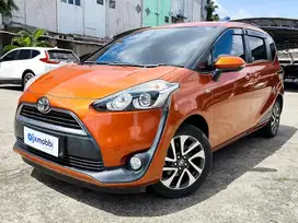 DP MURAH - Toyota Sienta 1.5 V Bensin-MT 2016