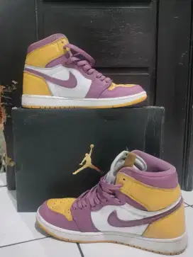 Nike Jordan 1 LA Lakers High