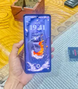 Vivo v27 5g 8/256GB