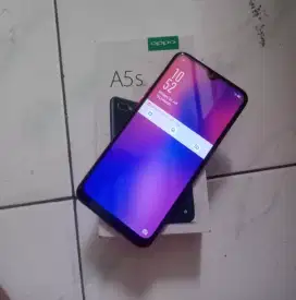 Oppo a5s 2/32 normal Jak pus