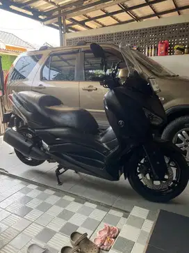 Dijual Yamaha XMAX 250 Tahun 2018 – Kondisi Mulus, Siap Pakai!m