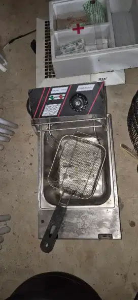 Penggorengan listrik deep fryer elektrik mesin goreng kotak saringan
