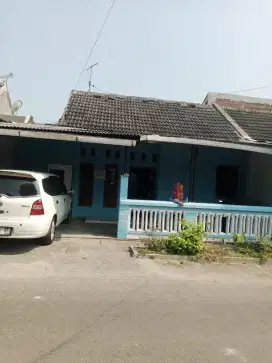 Dikontrakan Rumah