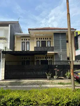 JUAL CEPAT RUMAH 2 LANTAI DEKAT MTC METRO MARGAHAYU RAYA BANDUNG
