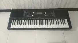 YAMAHA PSR E 363