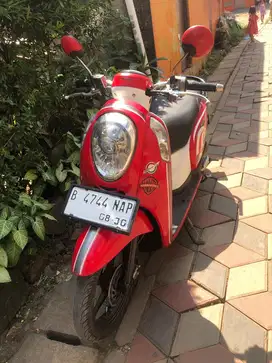 Jual honda scopy 2015 lengkap,pajak hidup panjang
