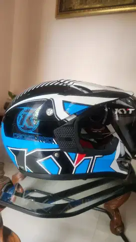 Hrlm KYT bundling full face fan trail