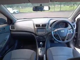Hyundai Grand Avega 2012 Bensin