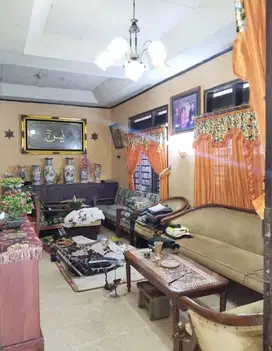 DIJUAL RUMAH 2LT DI JL KARUNRUNG RAYA MAKASSAR LOKASI STRATEGIS BAGUS