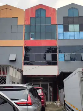 Ruko Strategis Jatiasih – Lantai 1 & 2 Bisa Sewa Terpisah, harga nego
