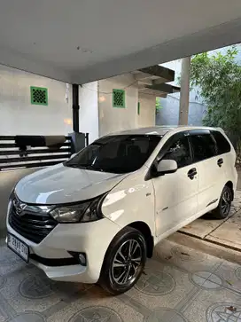 Daihatsu Xenia R Delux AT 2018