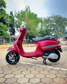 VESPA S 125 IGET 2017 BERGARANSI
