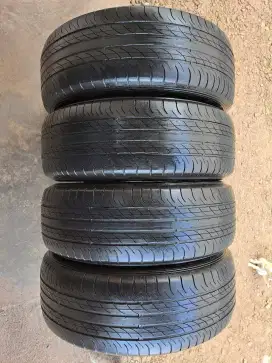 Ban 235/60/18 Dunlop SportMax-050 4pc 80%